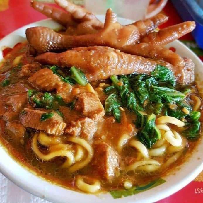 Mie Ayam Ceker Pak Toyo: Kenikmatan yang Menghampiri Setiap Hari di Cilacap